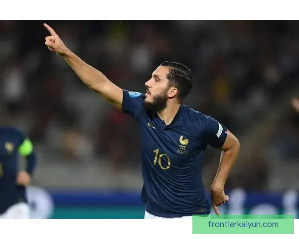 法甲新星球员本赛季表现稳健，持续提升备受期待