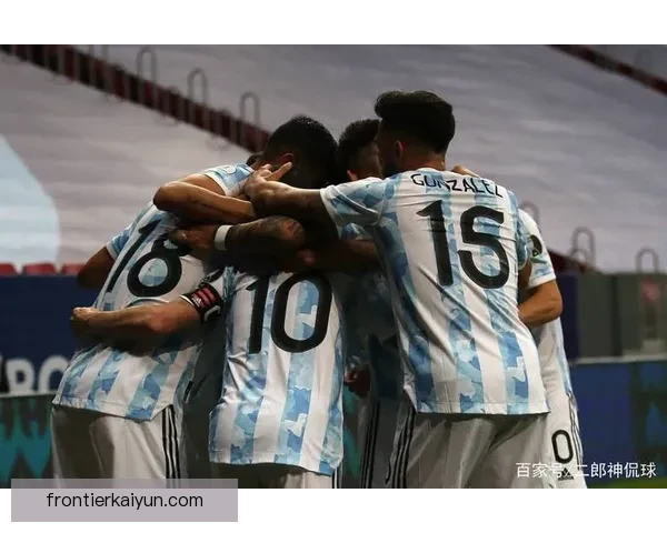 阿根廷队边路进攻表现稳健，战术执行持续提升